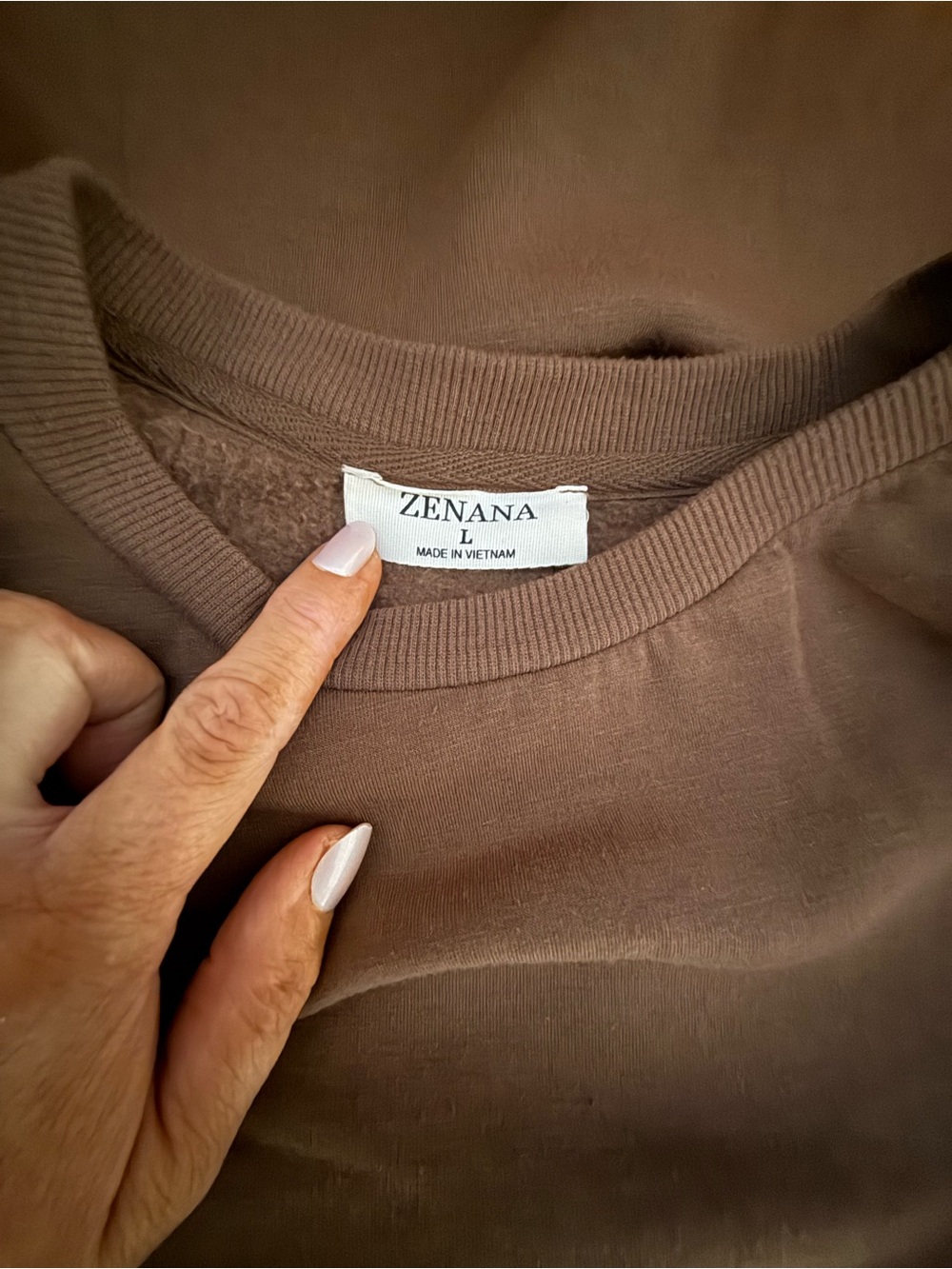 Zenana Outfitters Brown Cropped Sweatshirt - Picture 3 of 3